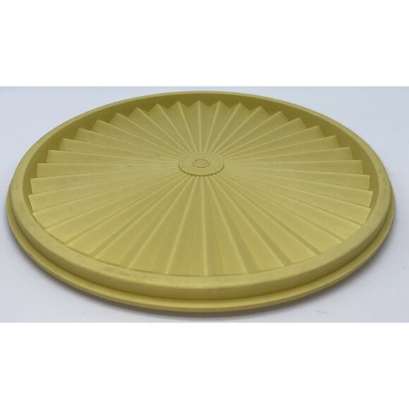 Tupperware Servalier Replacement Lid 1205-8 Harvest Gold Round 8 1/4” Vintage - Picture 4 of 5